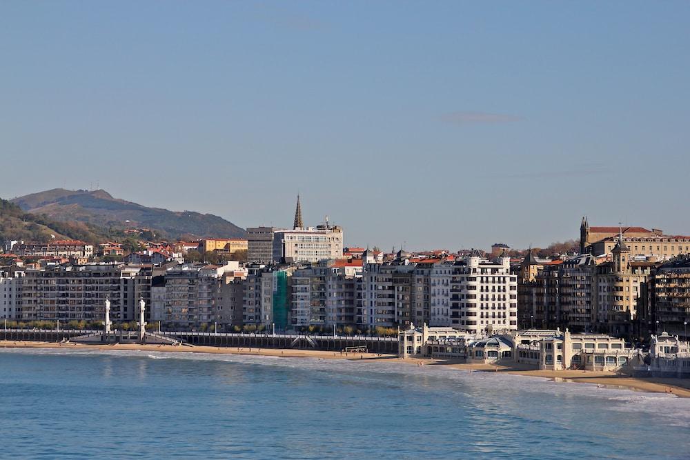 Welcome Gros Hotel Σαν Σεμπαστιάν Εξωτερικό φωτογραφία
